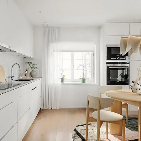 Central Beautiful Modern Accommodation Near Stockholm City Exterior photo