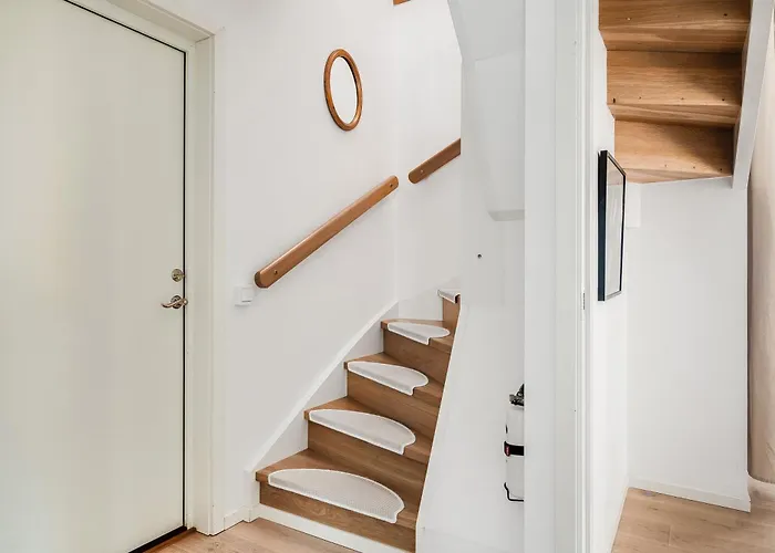 Central Beautiful Modern Accommodation Near Stockholm City