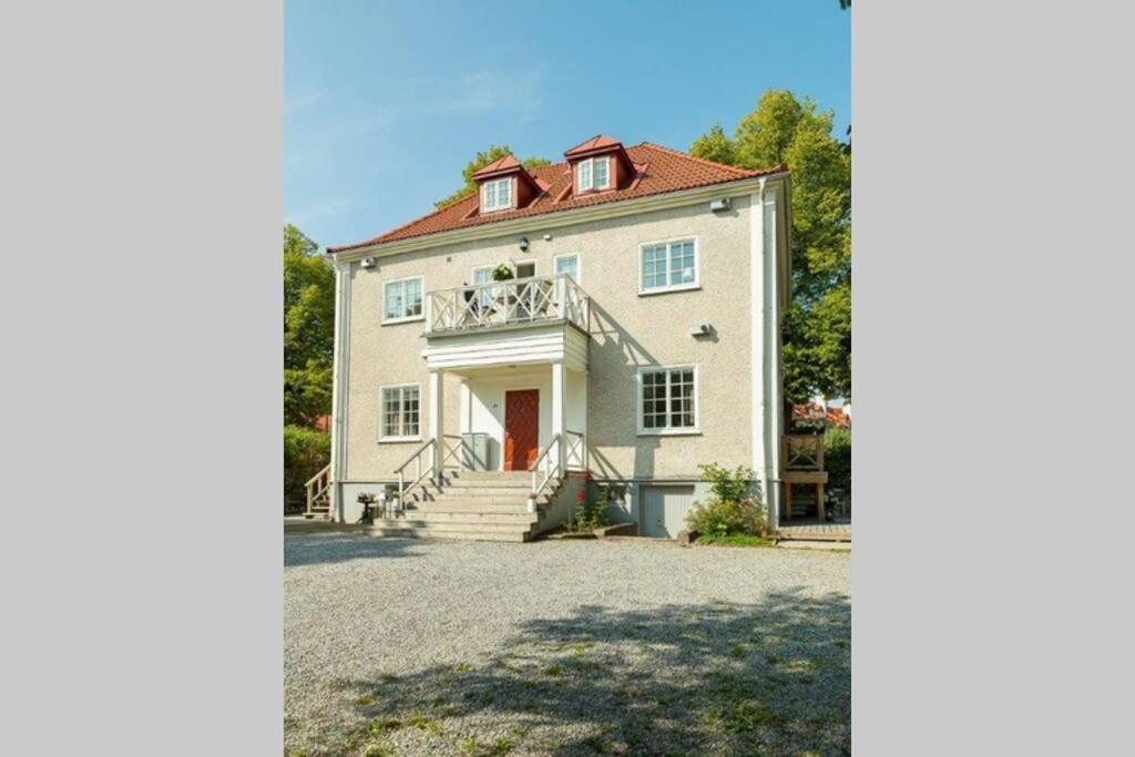 Appartement Beautiful Modern Near *